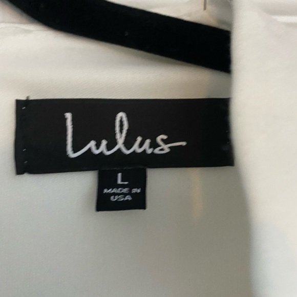 #dress - Picture 2 of 3